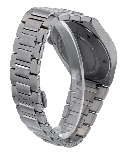 IWC Ingenieur IW328904